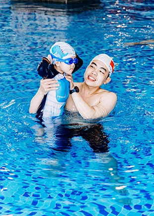 Lớp học bơi cho trẻ tự kỷ